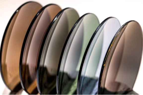 Захист очей: вибираємо сонцезахисні окуляри за категоріями затемнення!