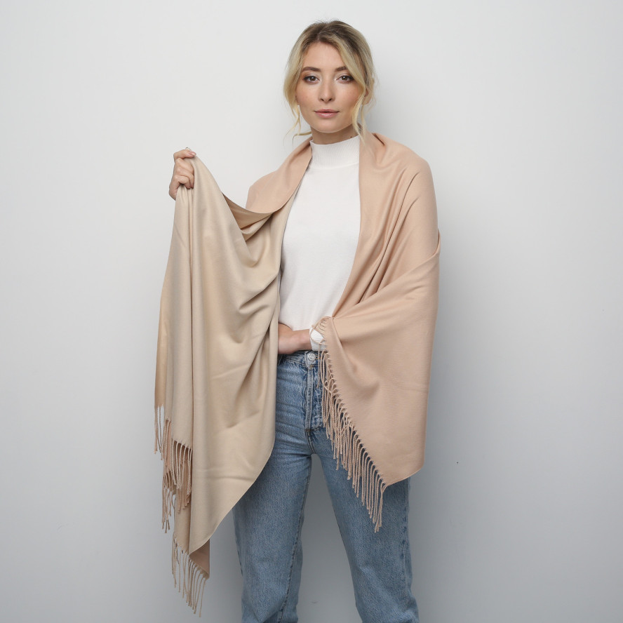 Палантин жіночий двосторонній кашемір бежевий AIDEN 945-921, фото 2
