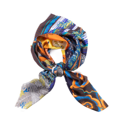 Хустка жіноча з принтом атлас різнокольорова БОННІ 380-493 Хустка жіноча з принтом атлас різнокольорова БОННІ 380-493