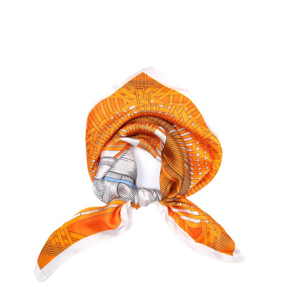 Хустка жіноча з принтом атлас різнокольорова КРЕМОНА 747-791 Хустка жіноча з принтом атлас різнокольорова КРЕМОНА 747-791