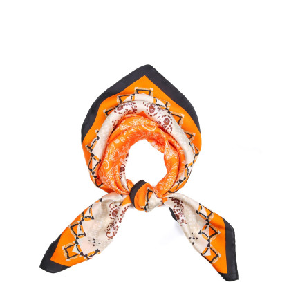 Хустка жіноча з принтом атлас різнокольорова ПІСТОЯ 748-149 Хустка жіноча з принтом атлас різнокольорова ПІСТОЯ 748-149