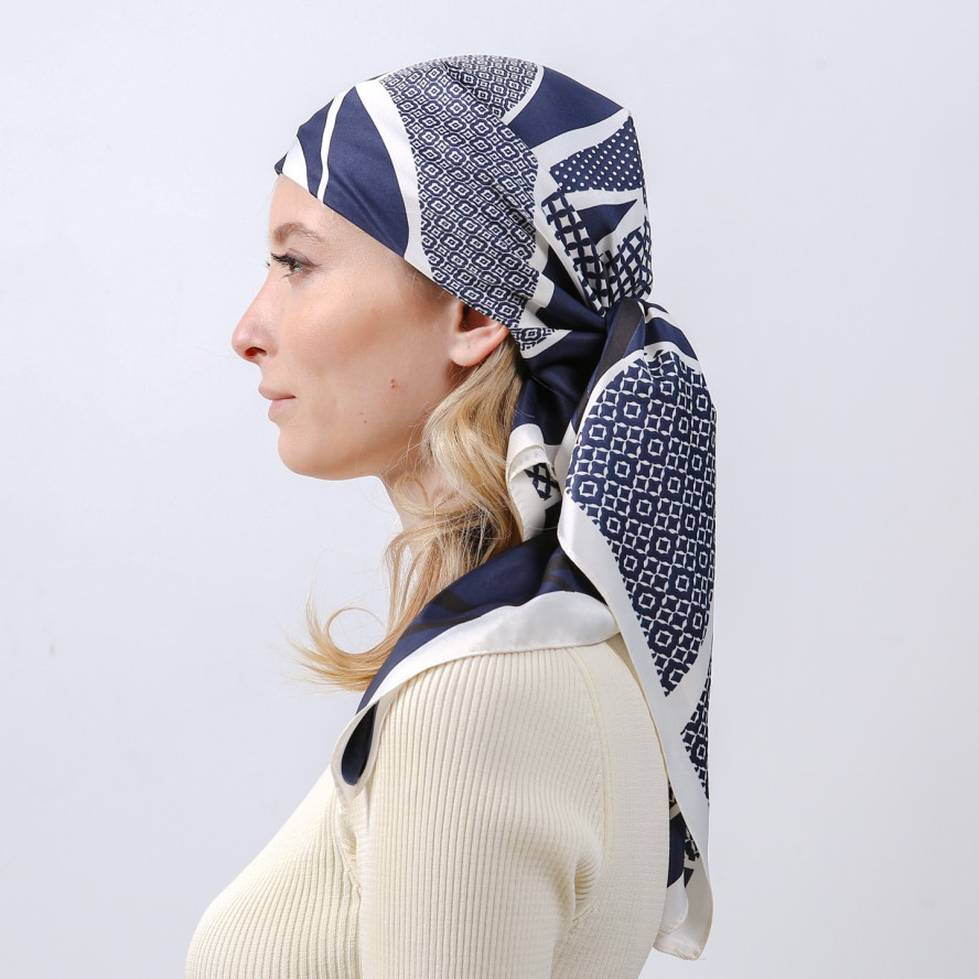 Хустка жіноча з принтом атлас різнокольорова РАВЕННА 752-801, фото 6