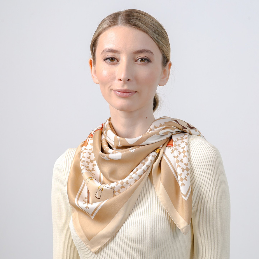 Хустка жіноча з принтом атлас різнокольорова ТРІЕСТ 752-917, фото 5