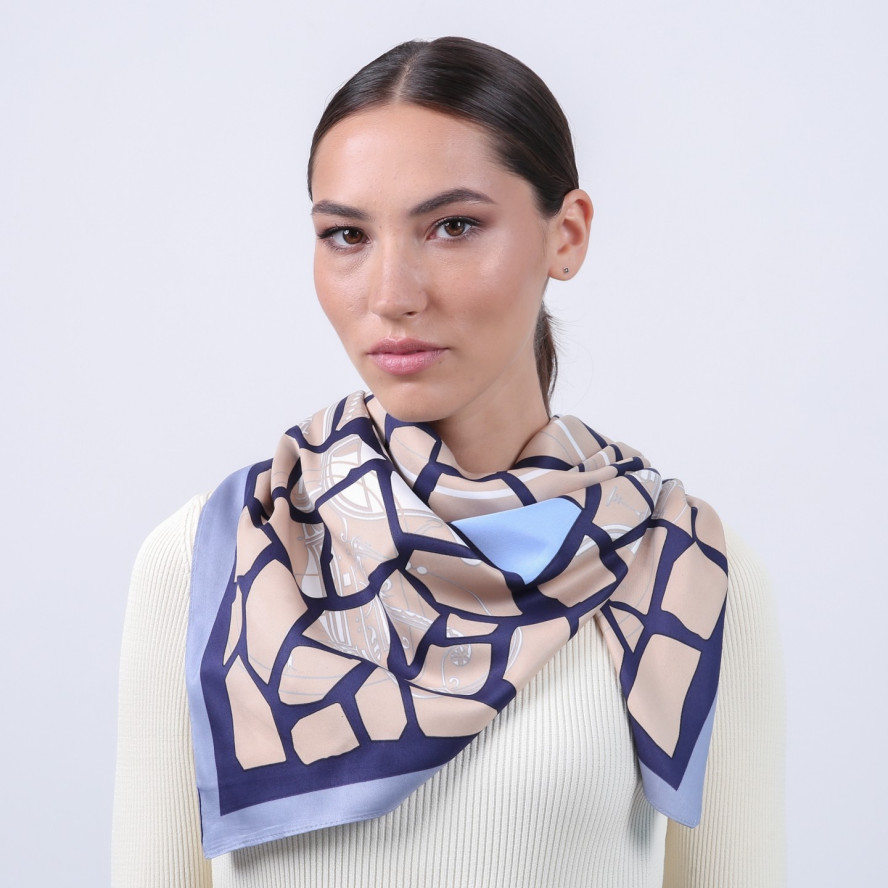 Хустка жіноча з принтом атлас різнокольорова ШЕЙЛА 916-494, фото 4