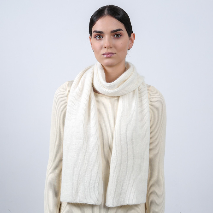 Шарф жіночий однотонний ангора молочний HENRY 865-282, фото 3