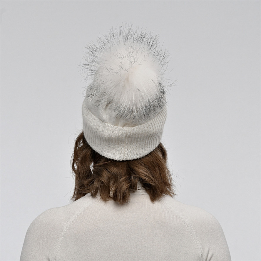 Шапка з помпоном жіноча вовна з люрексом біла LILY 671-662, фото 5